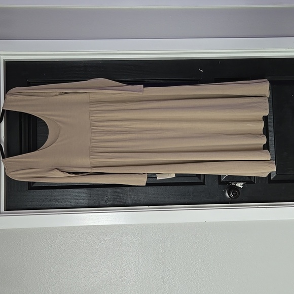 NWT A New Day Long Sleeve Tan Beige Midi Dress Size Large - Picture 3 of 12